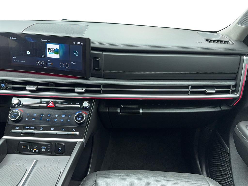 used 2024 Hyundai Santa Fe car, priced at $30,880