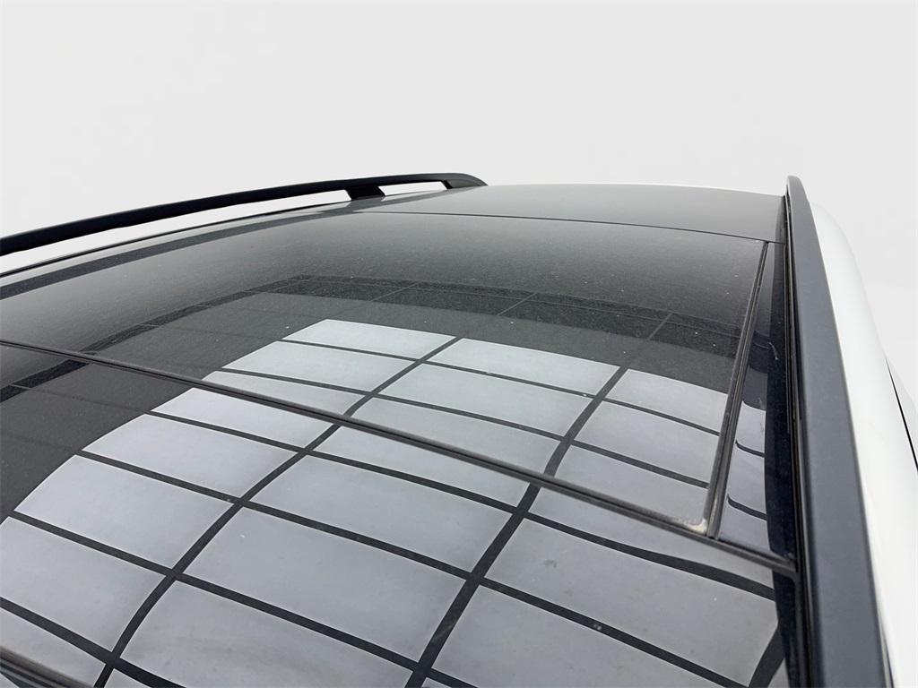 used 2020 Mercedes-Benz GLE 350 car, priced at $31,490