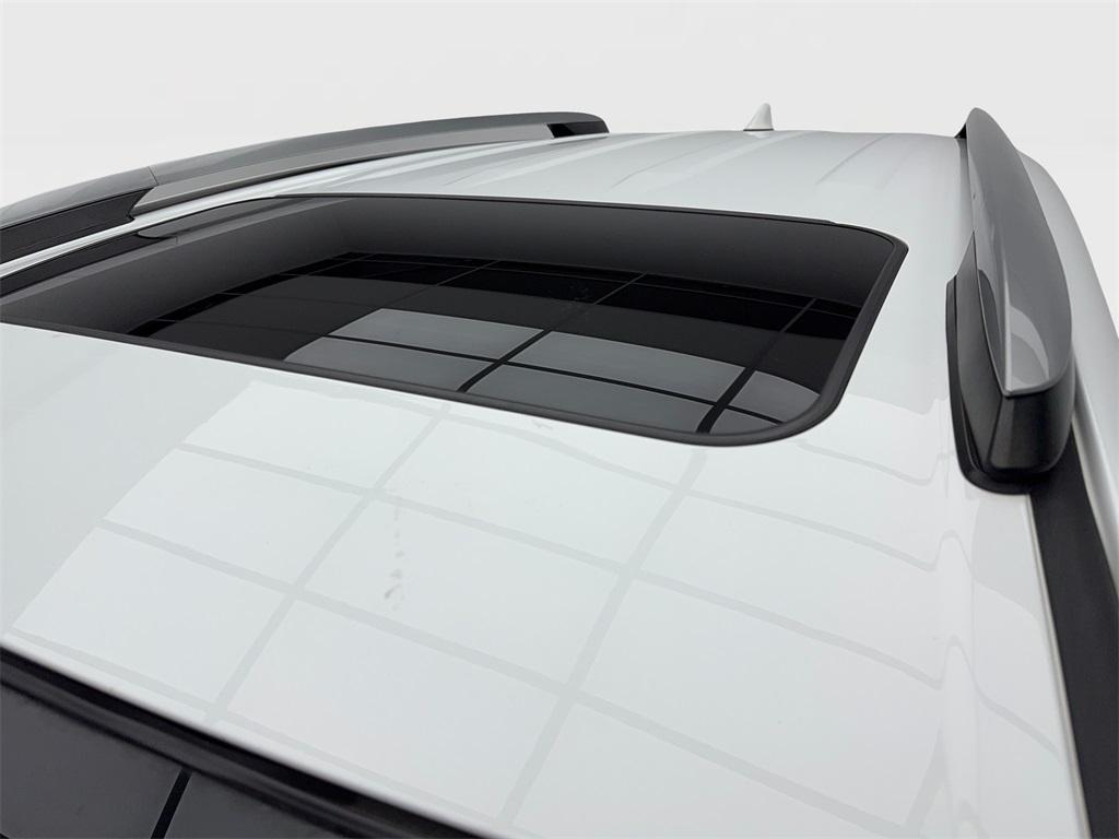 used 2018 Toyota RAV4 car, priced at $16,290