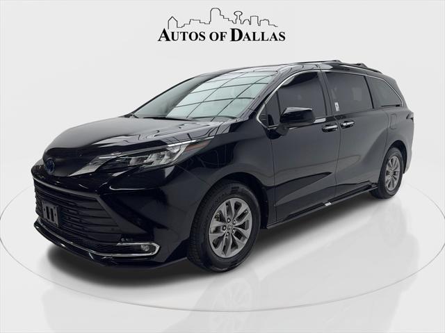 used 2023 Toyota Sienna car, priced at $39,490