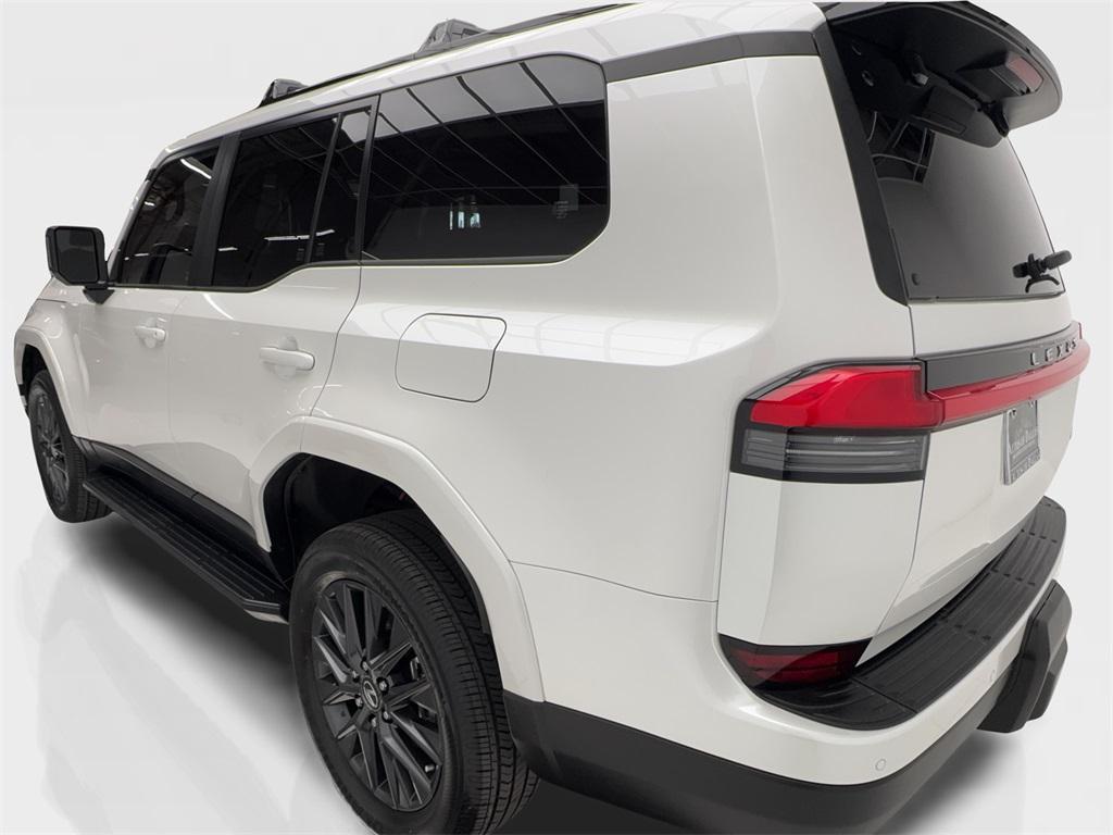 used 2025 Lexus GX 550 car, priced at $87,880