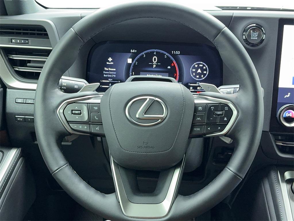 used 2025 Lexus GX 550 car, priced at $87,880