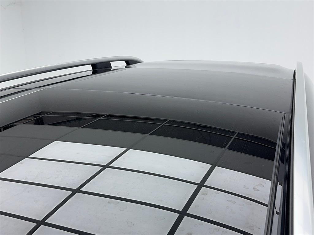 used 2022 Mercedes-Benz GLB 250 car, priced at $24,490