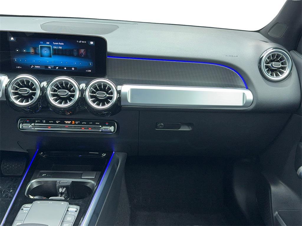 used 2022 Mercedes-Benz GLB 250 car, priced at $24,490