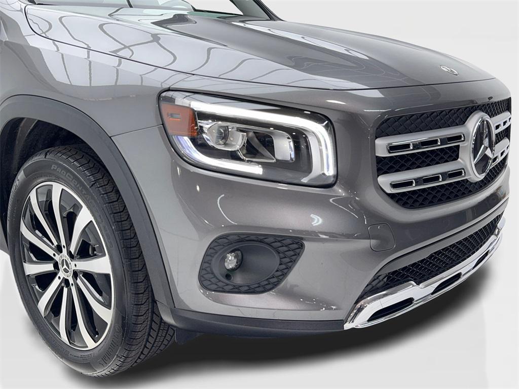 used 2022 Mercedes-Benz GLB 250 car, priced at $24,490