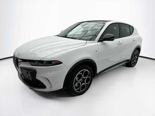 used 2024 Alfa Romeo Tonale car, priced at $36,490