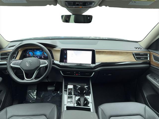 used 2025 Volkswagen Atlas car, priced at $42,380