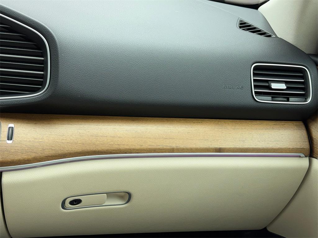 used 2021 Mercedes-Benz GLE 350 car, priced at $32,880