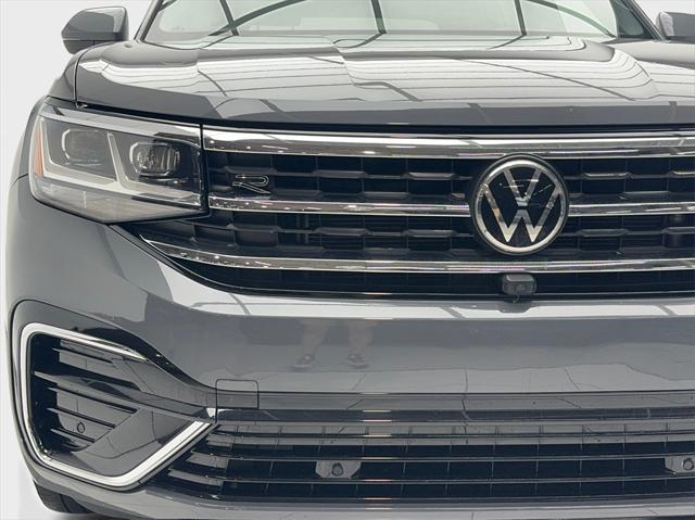 used 2021 Volkswagen Atlas Cross Sport car, priced at $29,490