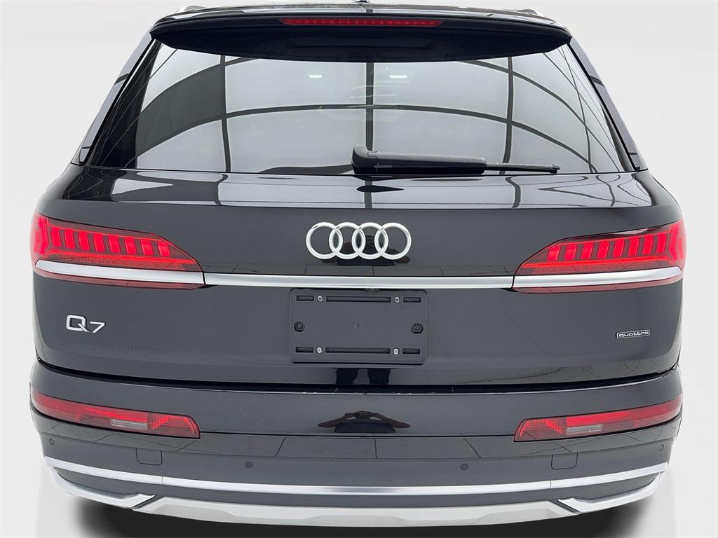 used 2022 Audi Q7 car, priced at $32,390