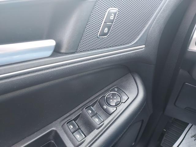 used 2022 Ford Edge car, priced at $27,377