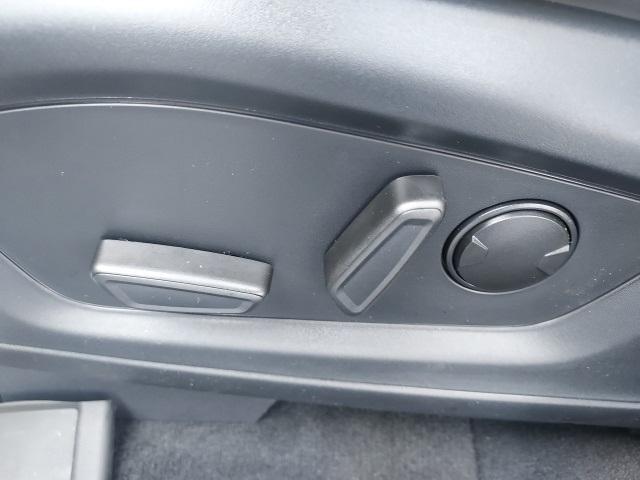 new 2025 Ford Explorer car, priced at $46,081