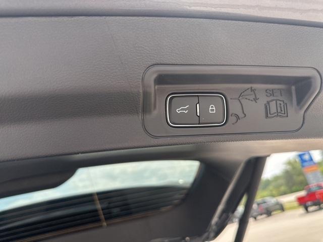 new 2025 Ford Explorer car, priced at $55,182