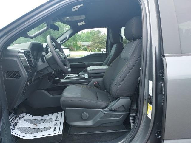 new 2025 Ford F-150 car, priced at $50,089