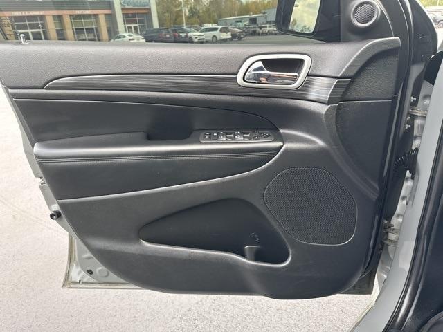used 2021 Jeep Grand Cherokee car, priced at $26,930