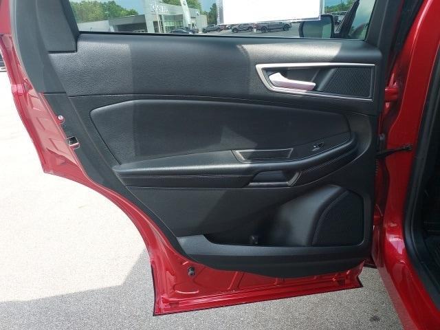 used 2022 Ford Edge car, priced at $22,134