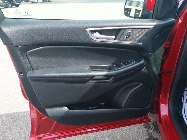 used 2022 Ford Edge car, priced at $22,134