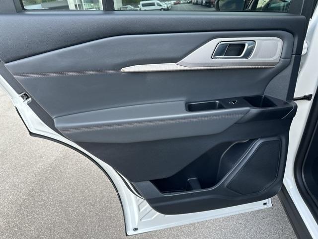 new 2025 Ford Explorer car, priced at $45,404