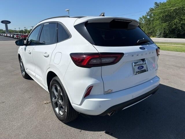 used 2023 Ford Escape car, priced at $25,914