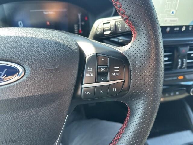 used 2023 Ford Escape car, priced at $25,914