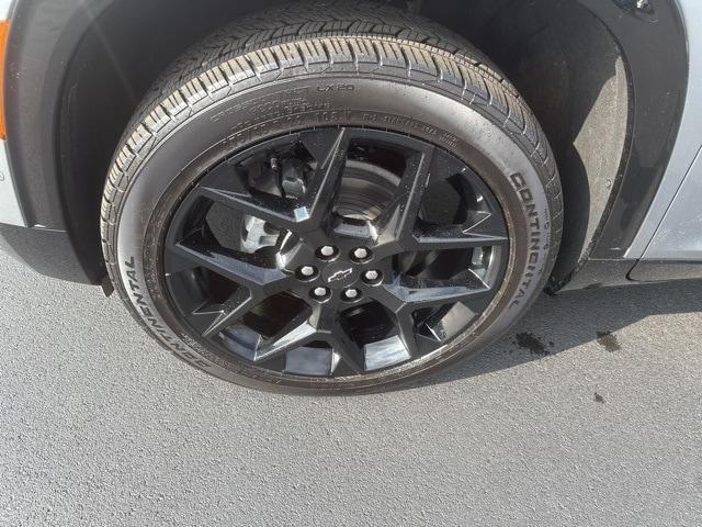 used 2025 Chevrolet Traverse car, priced at $53,197