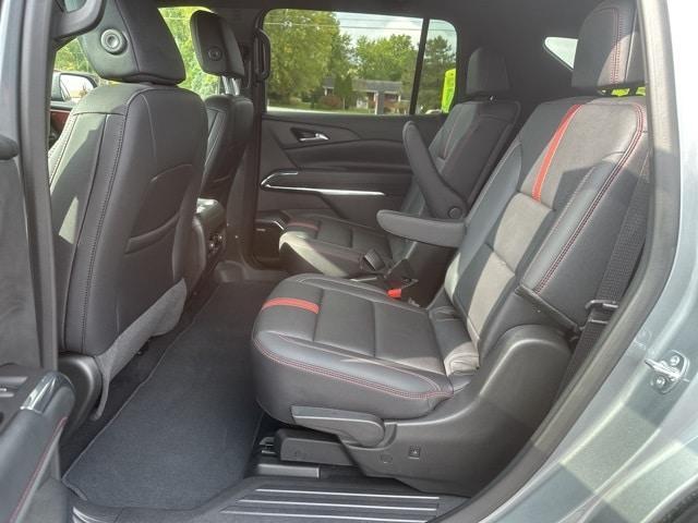 used 2025 Chevrolet Traverse car, priced at $53,197