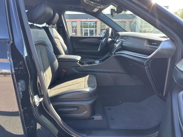 used 2023 Jeep Grand Cherokee car, priced at $33,506