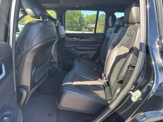 used 2023 Jeep Grand Cherokee car, priced at $33,506