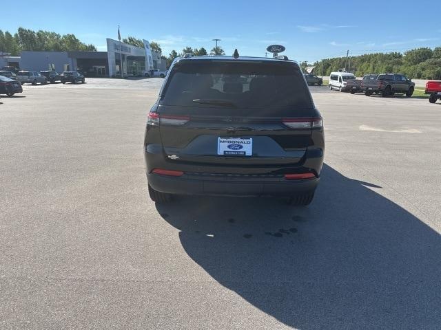 used 2023 Jeep Grand Cherokee car, priced at $33,506