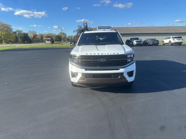new 2025 Ford Expedition car, priced at $80,310