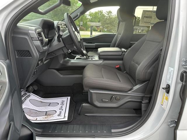 new 2025 Ford F-150 car, priced at $59,538