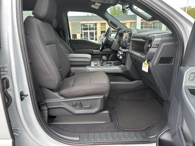 new 2025 Ford F-150 car, priced at $59,538