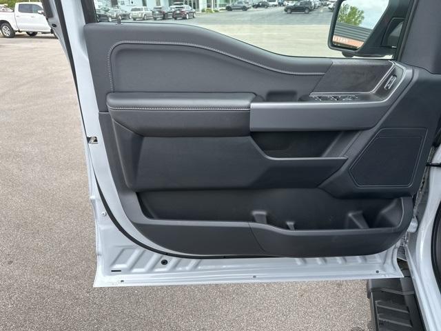 new 2025 Ford F-150 car, priced at $59,538