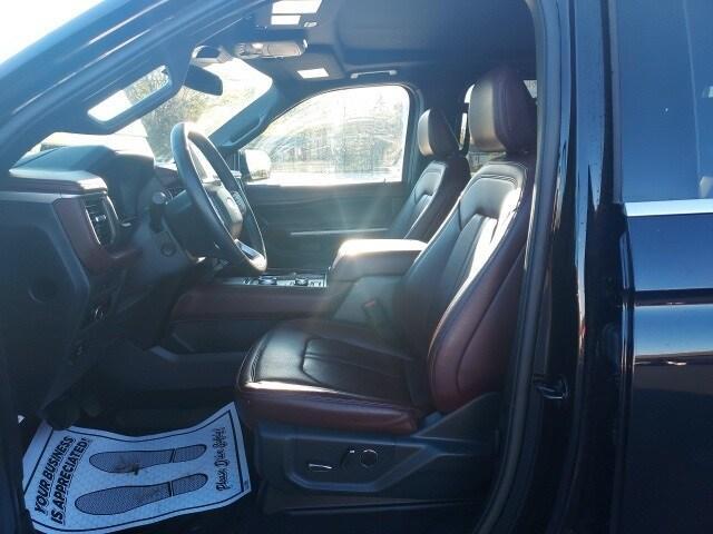 used 2024 Ford Expedition car, priced at $57,982