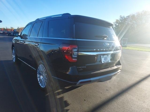 used 2024 Ford Expedition car, priced at $57,982