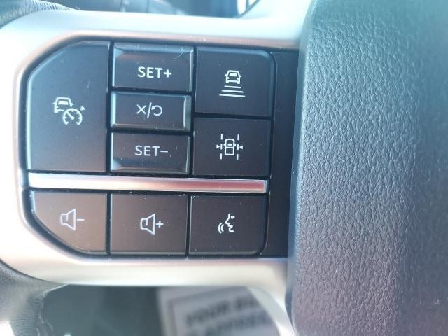 used 2024 Ford Expedition car, priced at $57,982