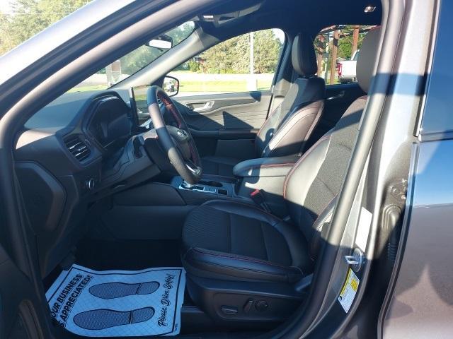 new 2025 Ford Escape car, priced at $33,613