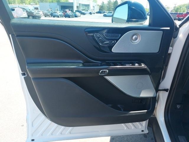 used 2021 Lincoln Aviator car, priced at $37,068