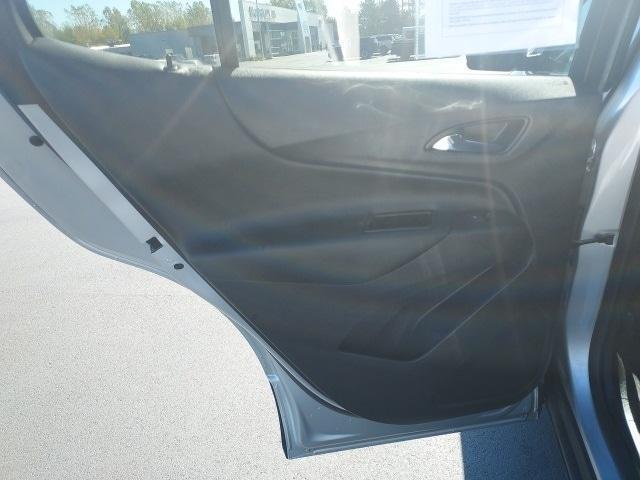 used 2021 Chevrolet Equinox car, priced at $17,901