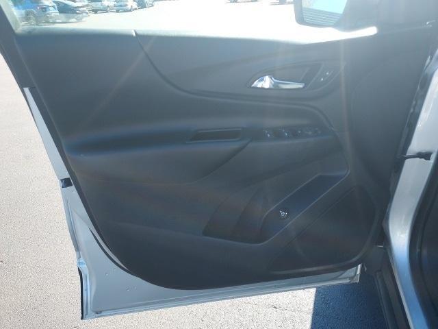 used 2021 Chevrolet Equinox car, priced at $17,901