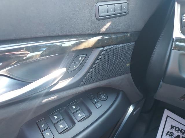 used 2019 Cadillac Escalade car, priced at $34,992