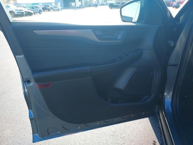 new 2026 Ford Escape car, priced at $33,604