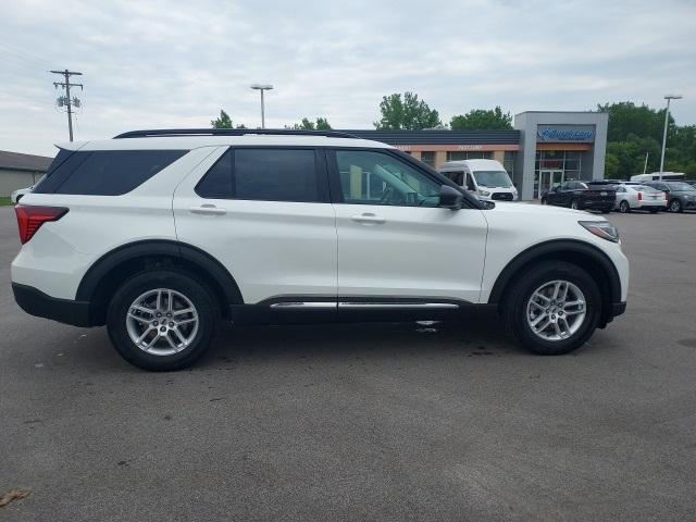 new 2025 Ford Explorer car