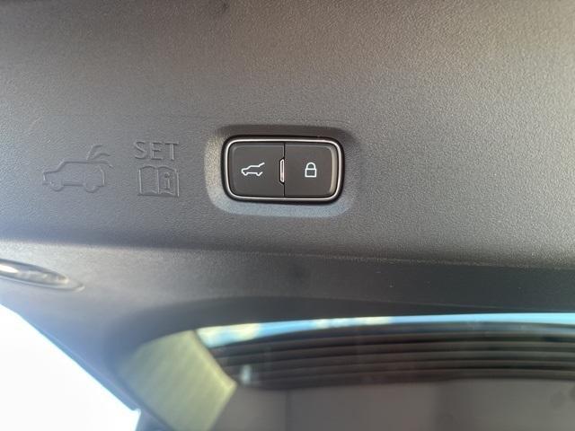 new 2025 Ford Expedition car, priced at $74,401