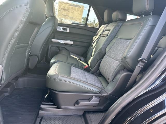 new 2024 Ford Explorer car, priced at $49,414