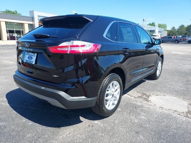 new 2024 Ford Edge car, priced at $40,458