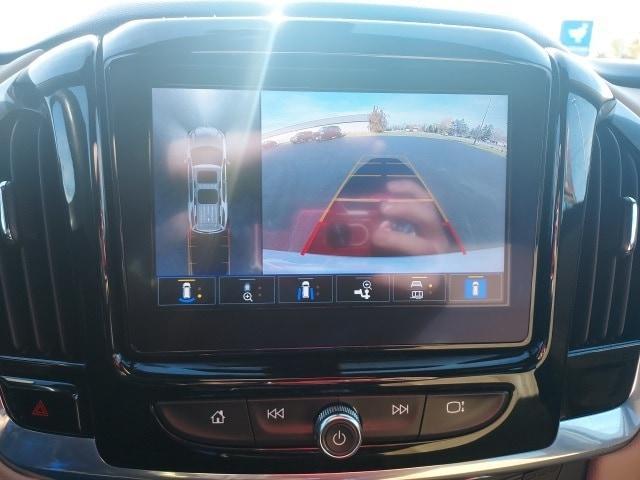 used 2022 Chevrolet Traverse car, priced at $32,014