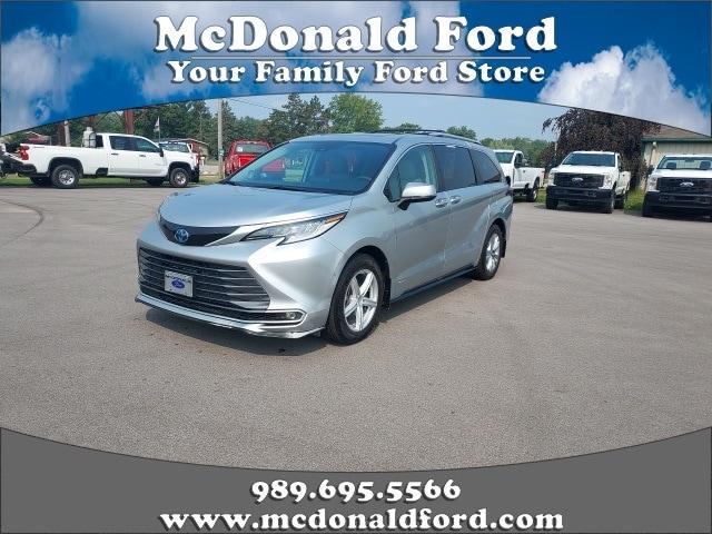 used 2021 Toyota Sienna car, priced at $35,847