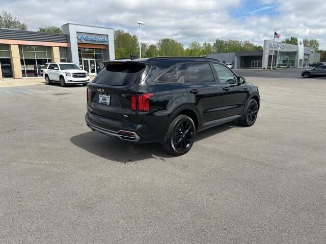 used 2023 Kia Sorento car, priced at $32,573