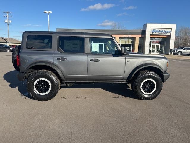 new 2024 Ford Bronco car, priced at $51,733